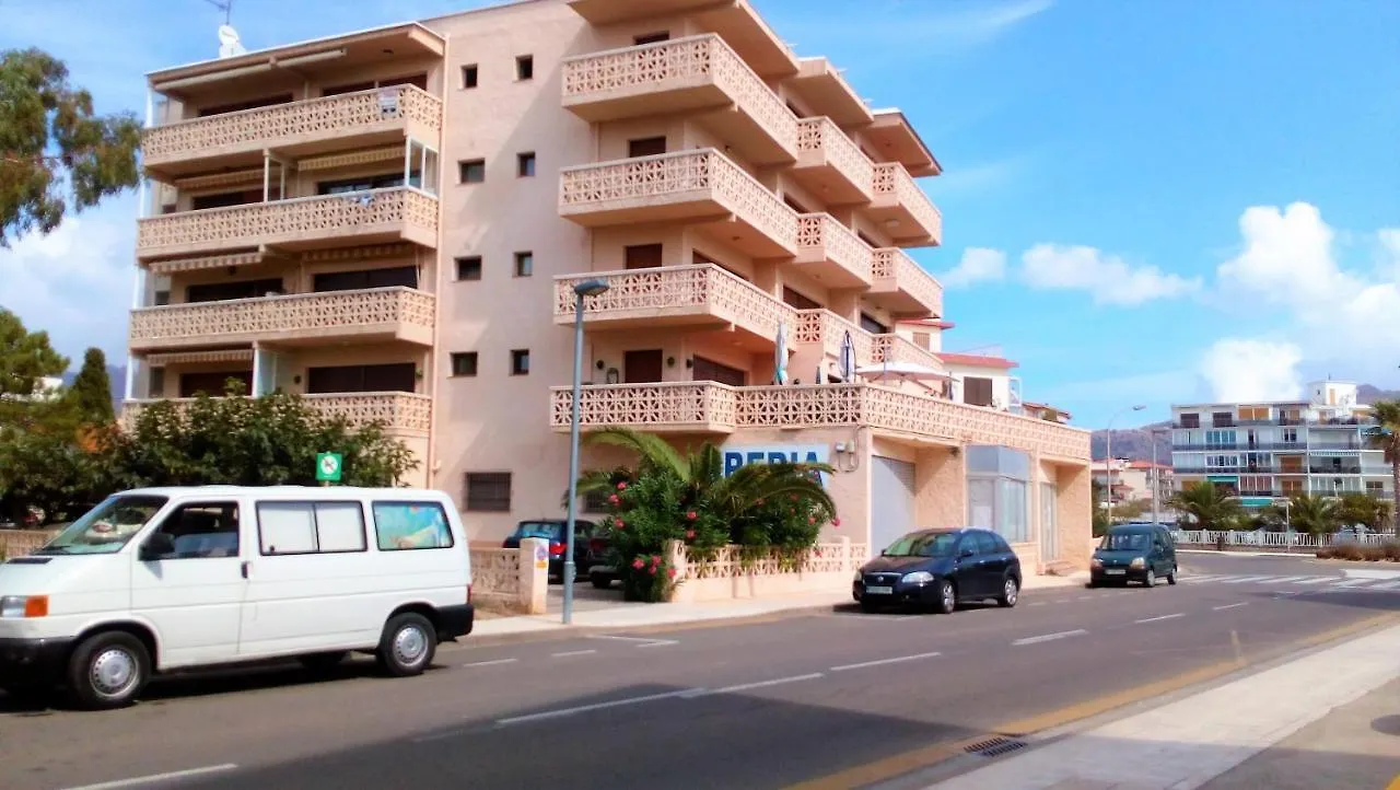 Apartament Global Immo 1031 Iberia Roses 0*,  Hiszpania